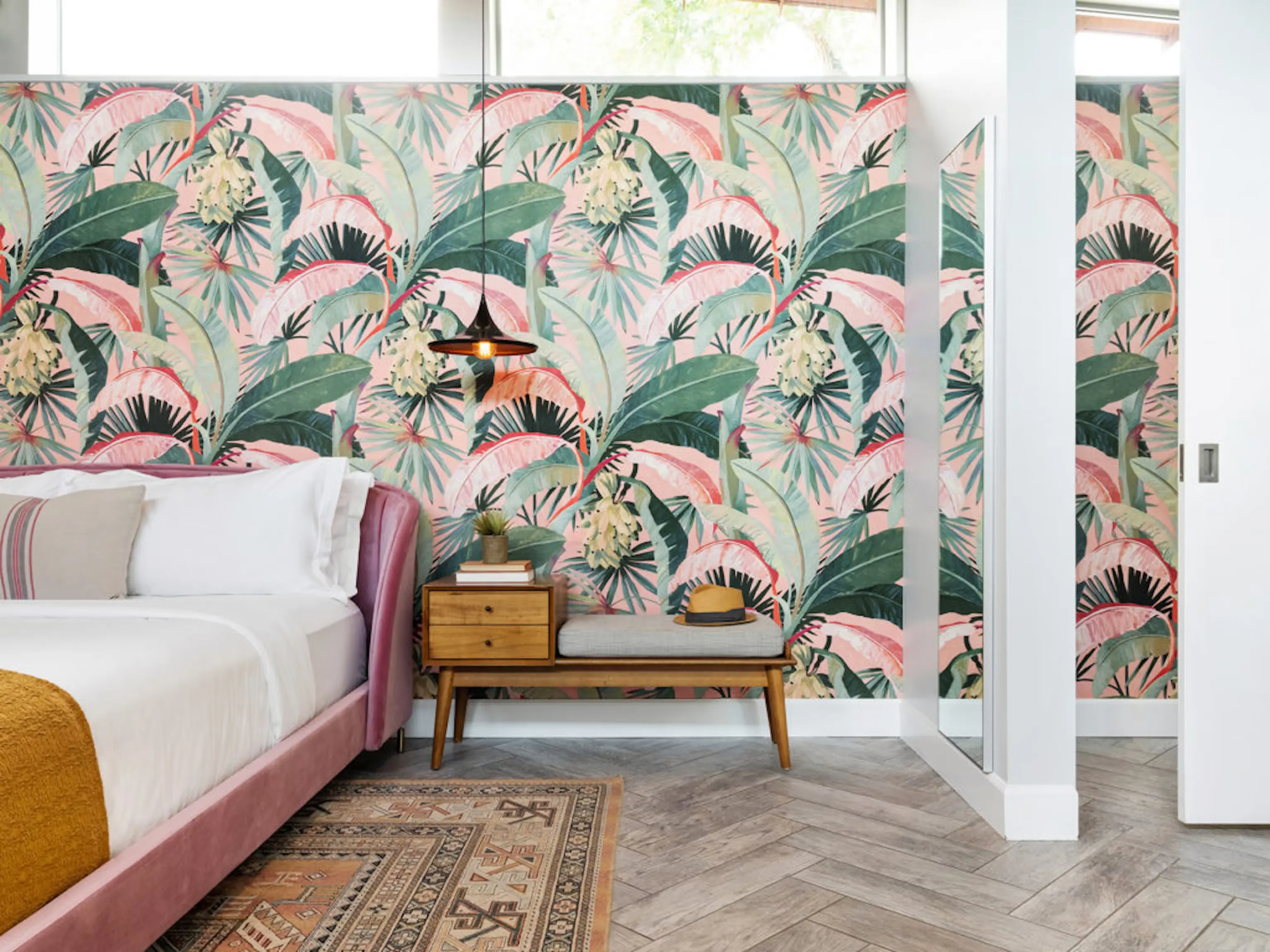 Palm springs renovated bedroom