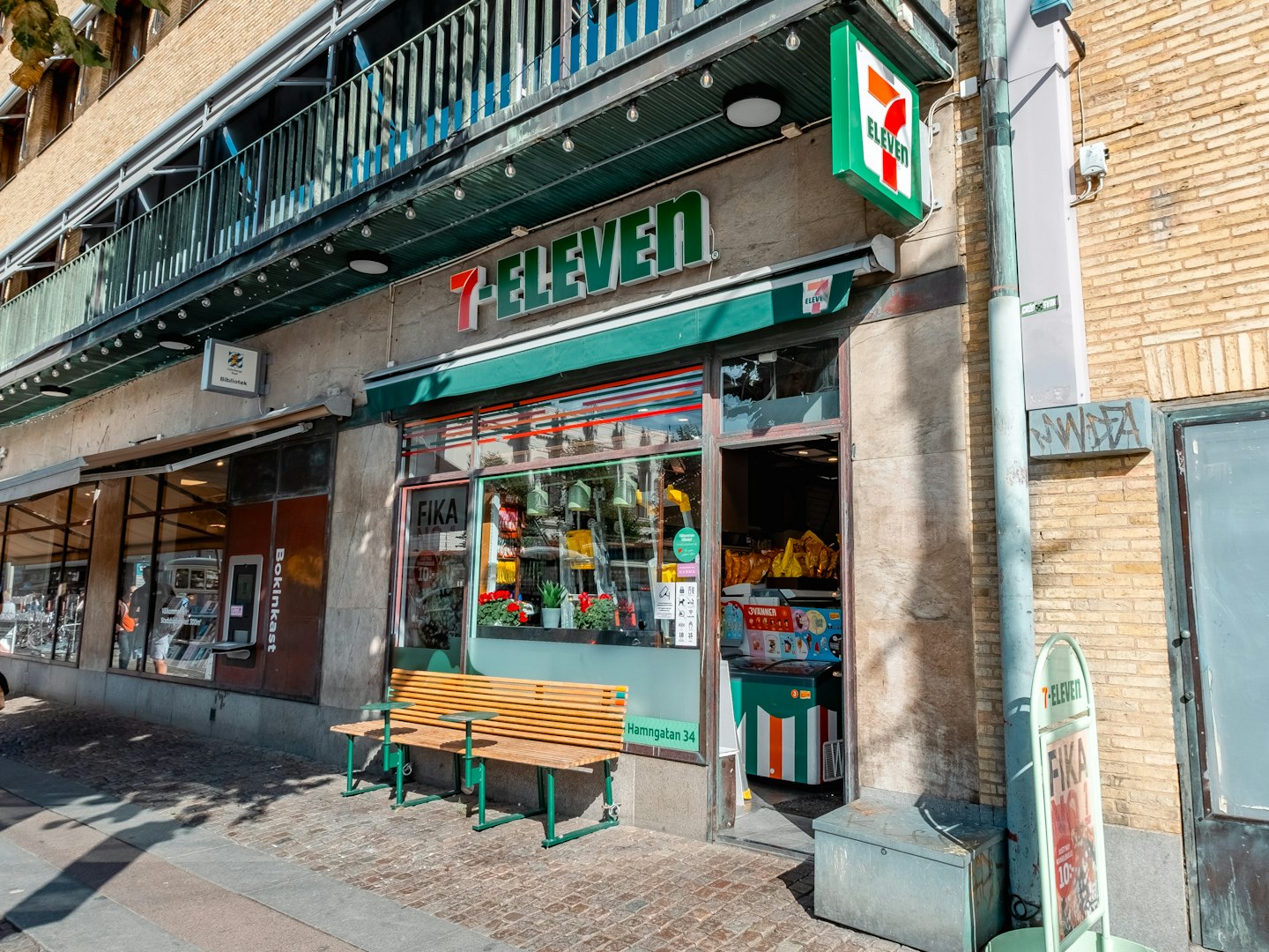 7-eleven Fasad 7-eleven