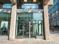 Butiksfasad Macforum