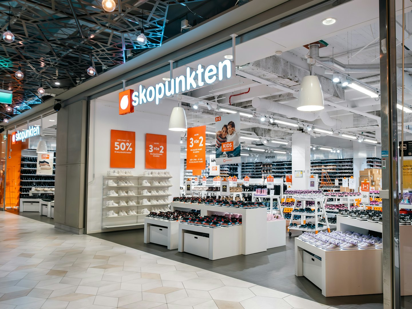 Skopunkten Butiksfasad Skopunkten