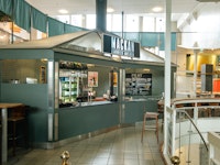 Butiksfasad Mackans Sandwich & Bar