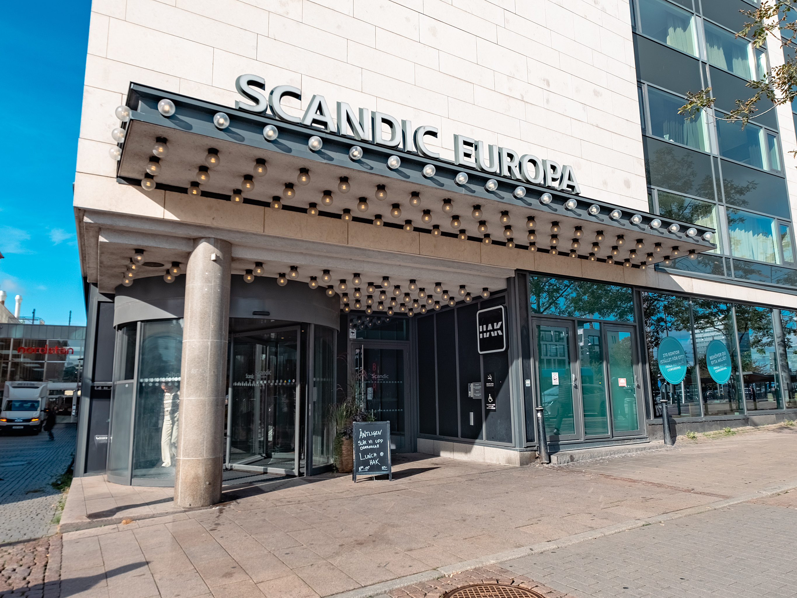 Butiksfasad Scandic Europa