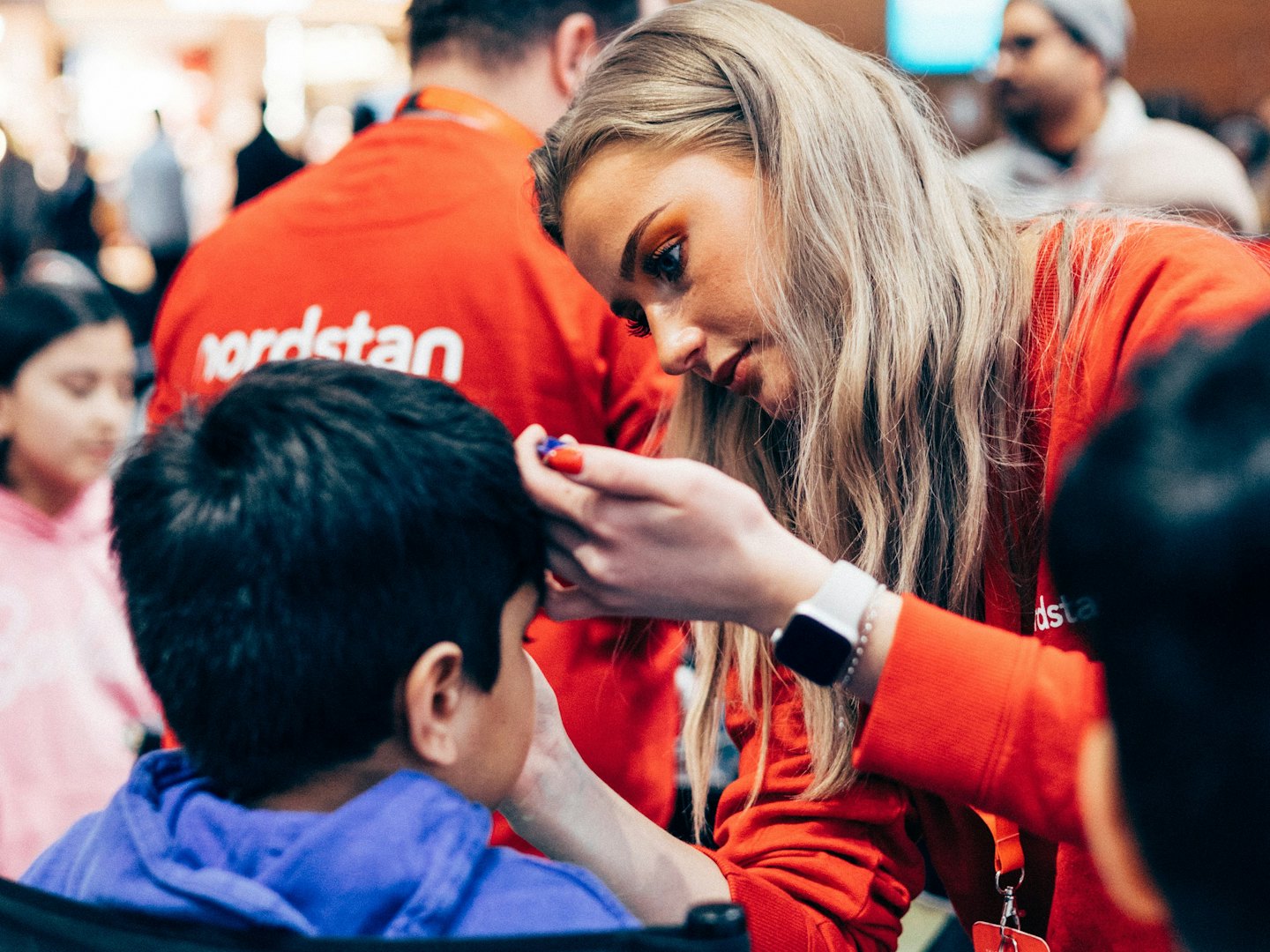 Familjesöndag ansiktsmålning Familjesöndag ansiktsmålning