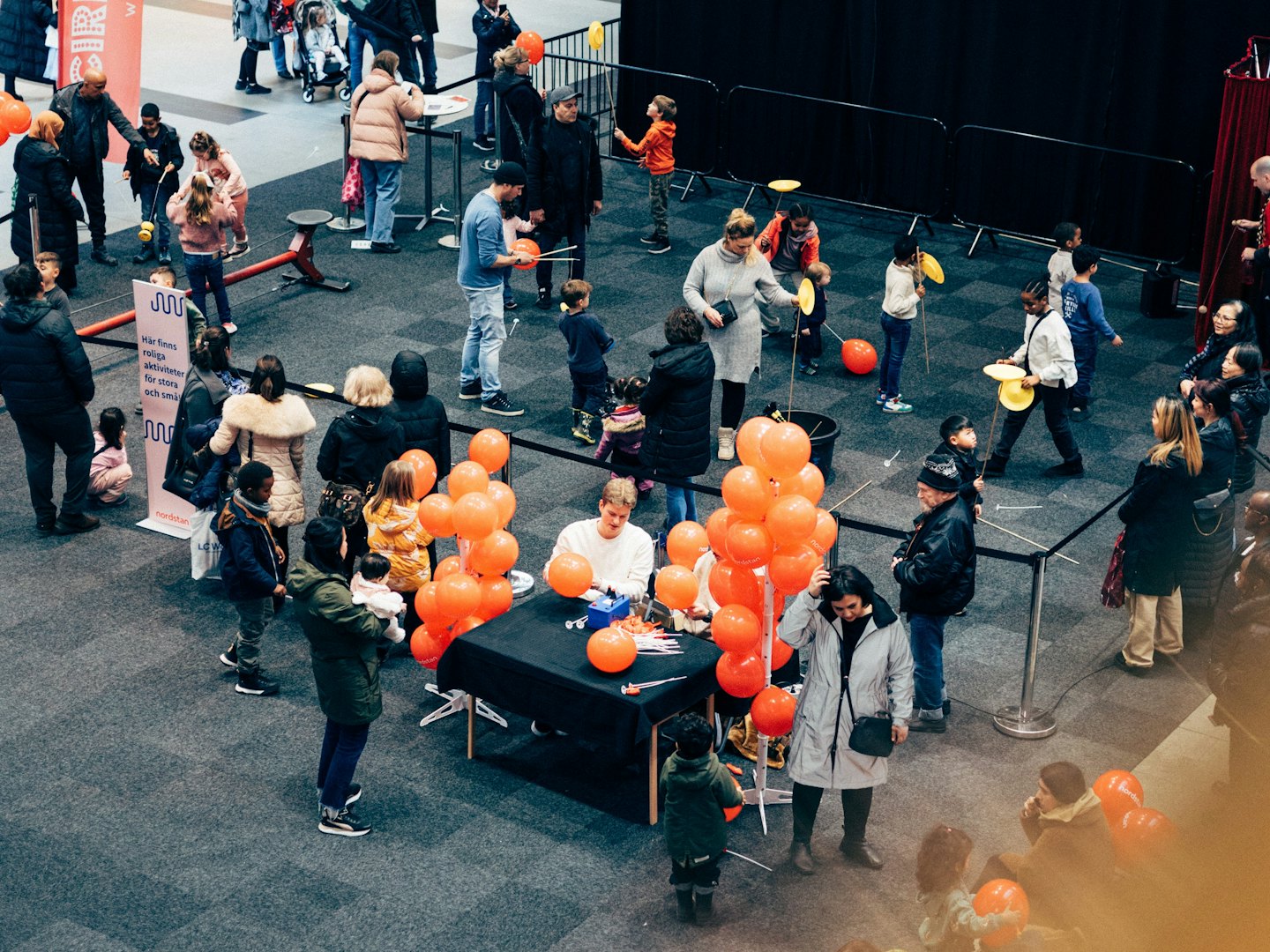 Familjesöndag på Nordstadstorget Familjesöndag på Nordstadstorget