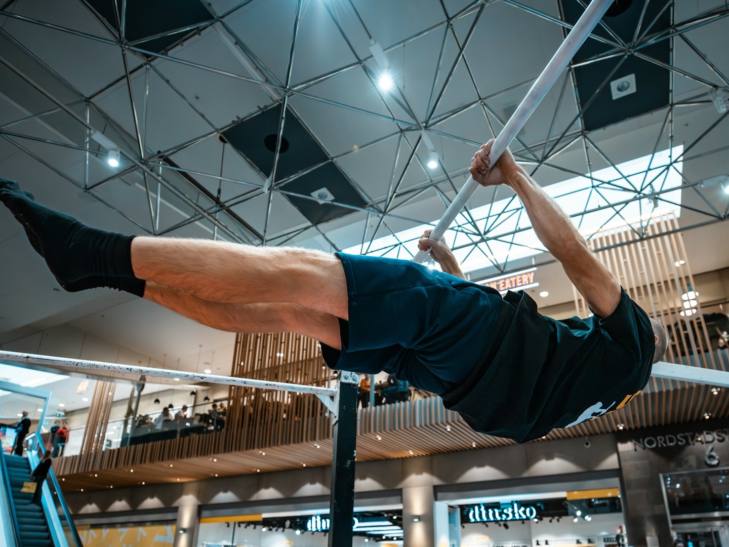 Parkour och Calisthenics i Nordstan Parkour och Calisthenics i Nordstan