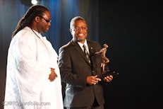 Professor Andy Knight receives Harry Jerome Trailblazer Award