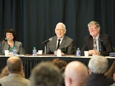 Un symposium à l’Université Carleton sur les réfugés iraniens bahá’ís