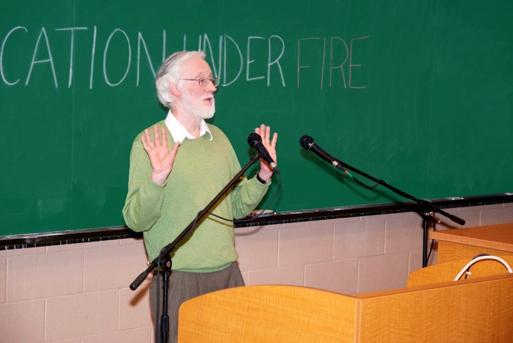 Defending the rights of the Baha’is in Iran to education is our duty, says former Dean of Graduate Studies and Research at Carleton University
