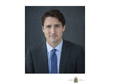 Le premier ministre se joint aux bahá’ís pour commémorer un bicentenaire historique