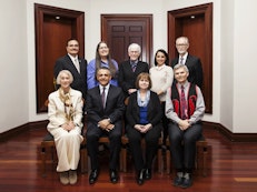 Le Congrès national anticipe avec joie le bicentenaire de la naissance de Bahá’u’lláh