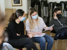 Les séminaires d’été pour les étudiants universitaires reprennent dans tout le Canada 