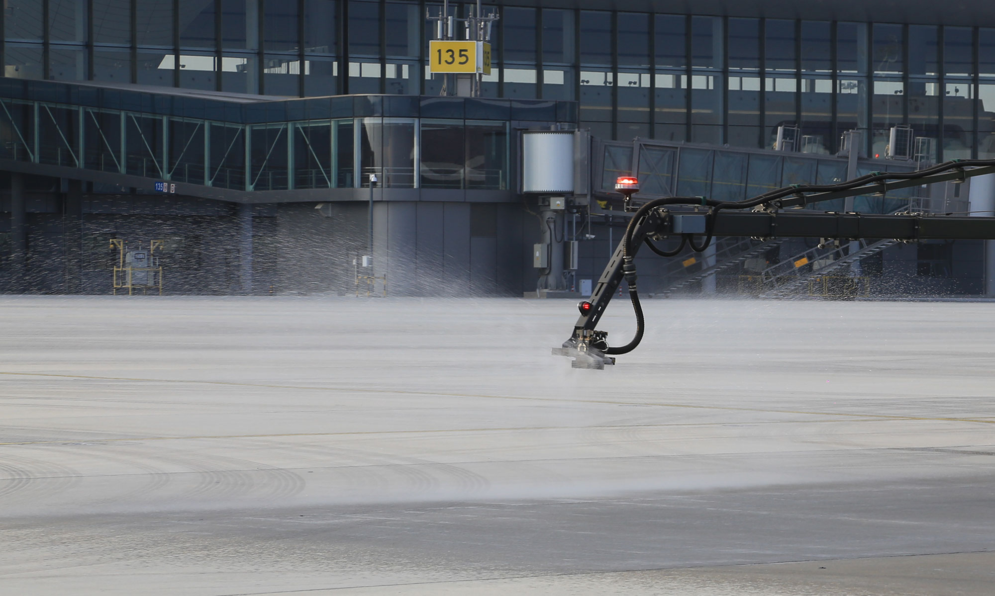 Dégivreur Boschung, aéroport