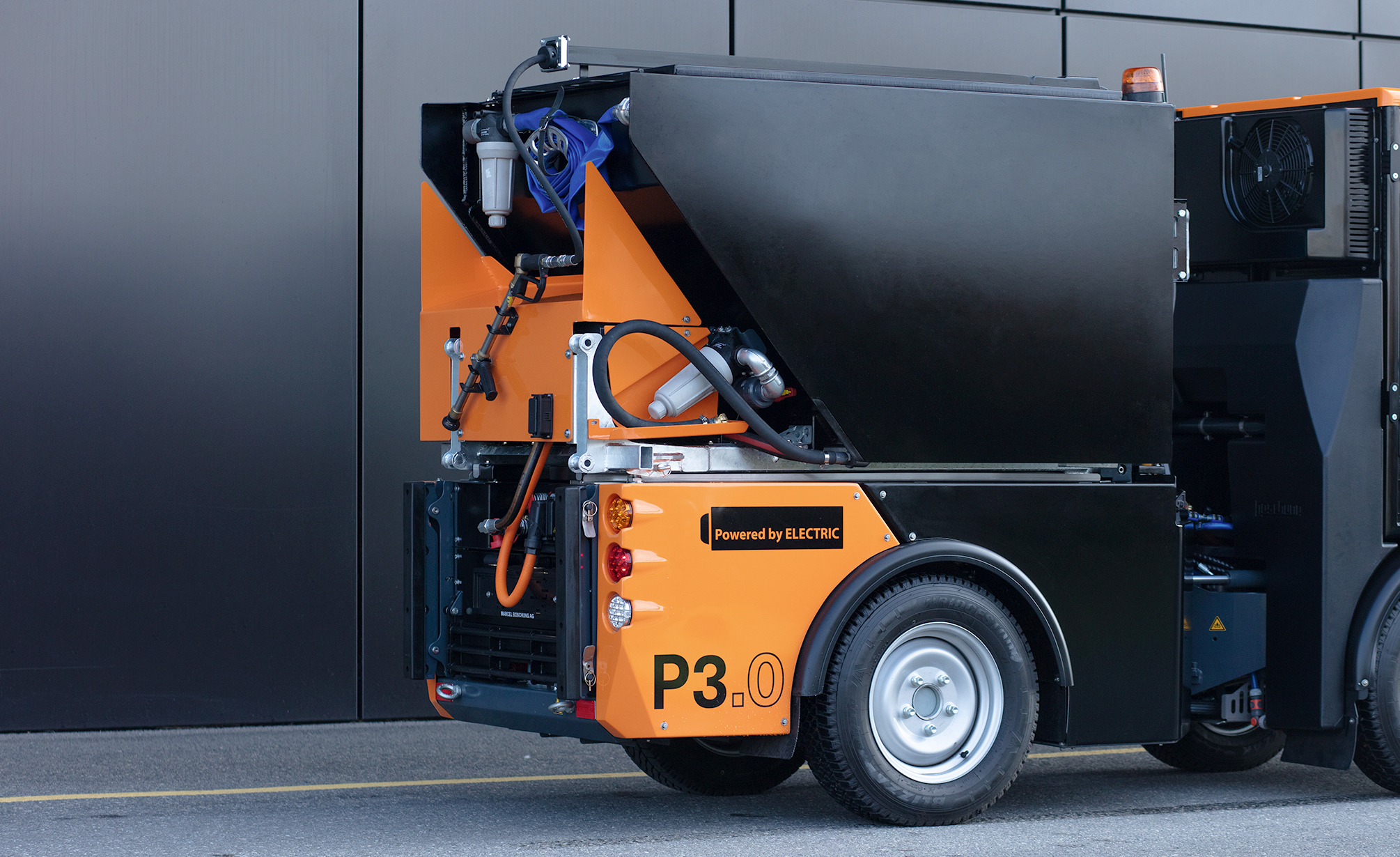 Pony P3.0, Porte-outils universel entièrement électrique, Pistolet de lavave à main