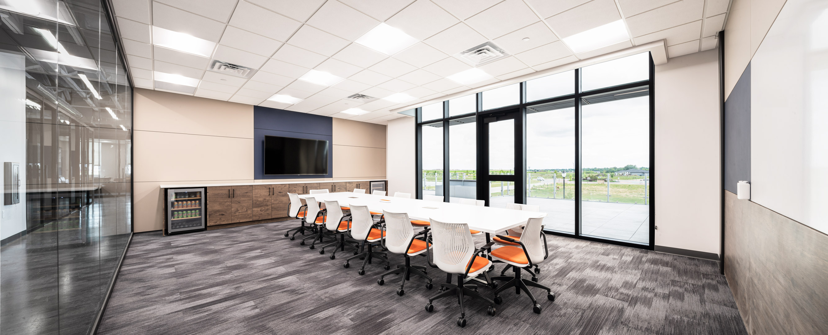 Falkbuilt Des Moines commercial + office solid wall integrated technology