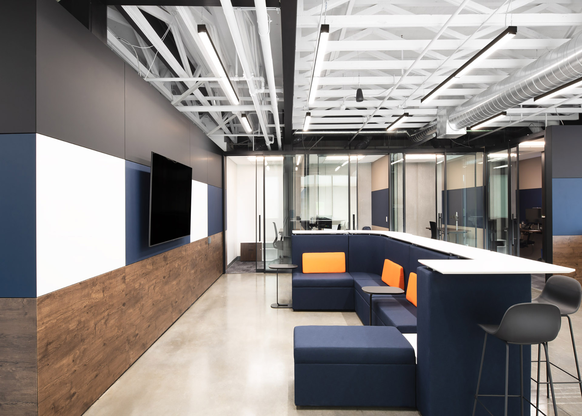 Falkbuilt Des Moines commercial + office solid walls