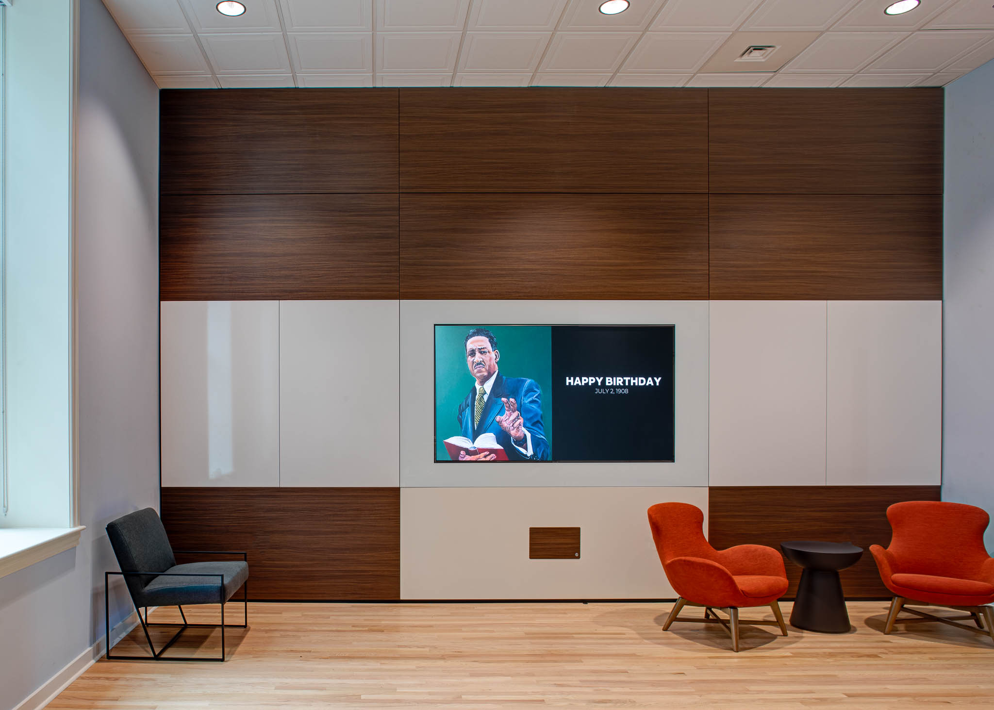 Interior view showcasing Falkbuilt's solid wall construction in an educational setting with integrated technology, writeable surfaces, and integrated technology