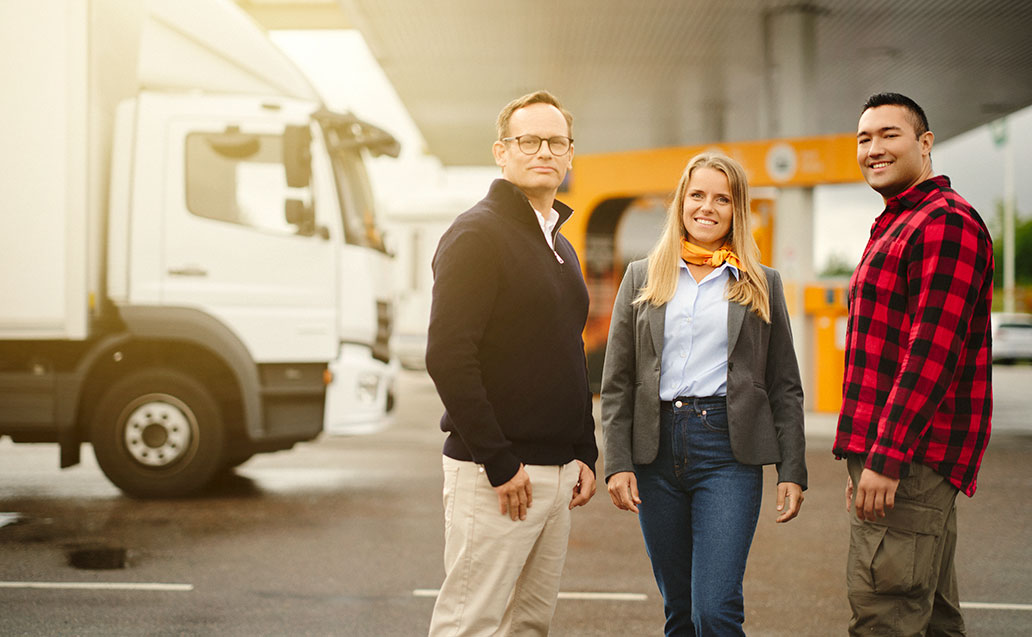 Preem medarbetare på station.
