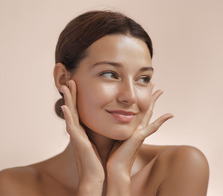 patient who received scarlet rf microneedling