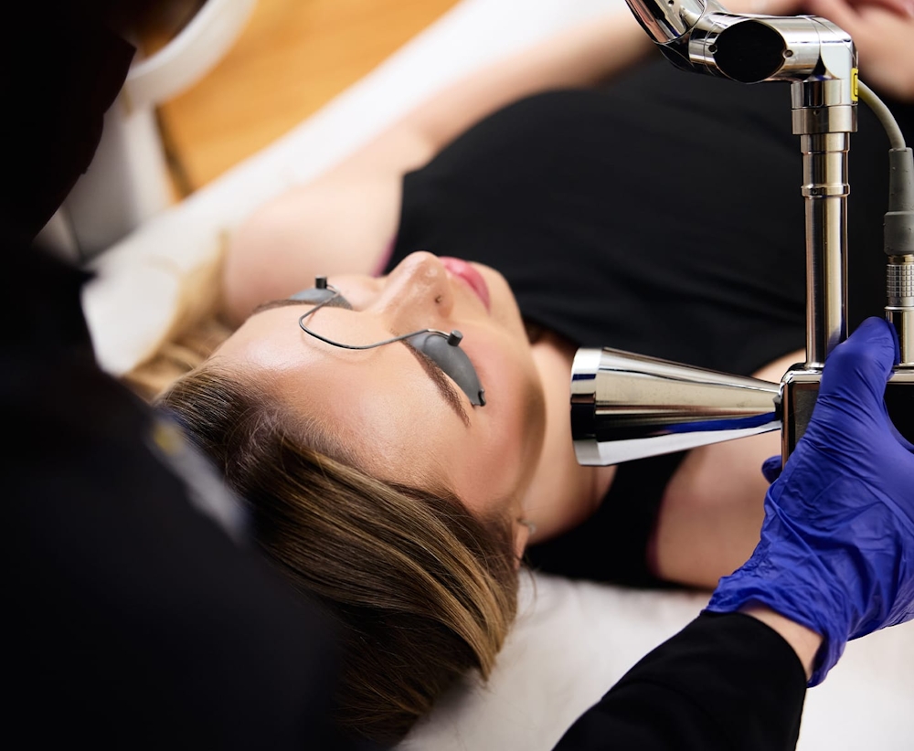 Patient doing light therapy procedure