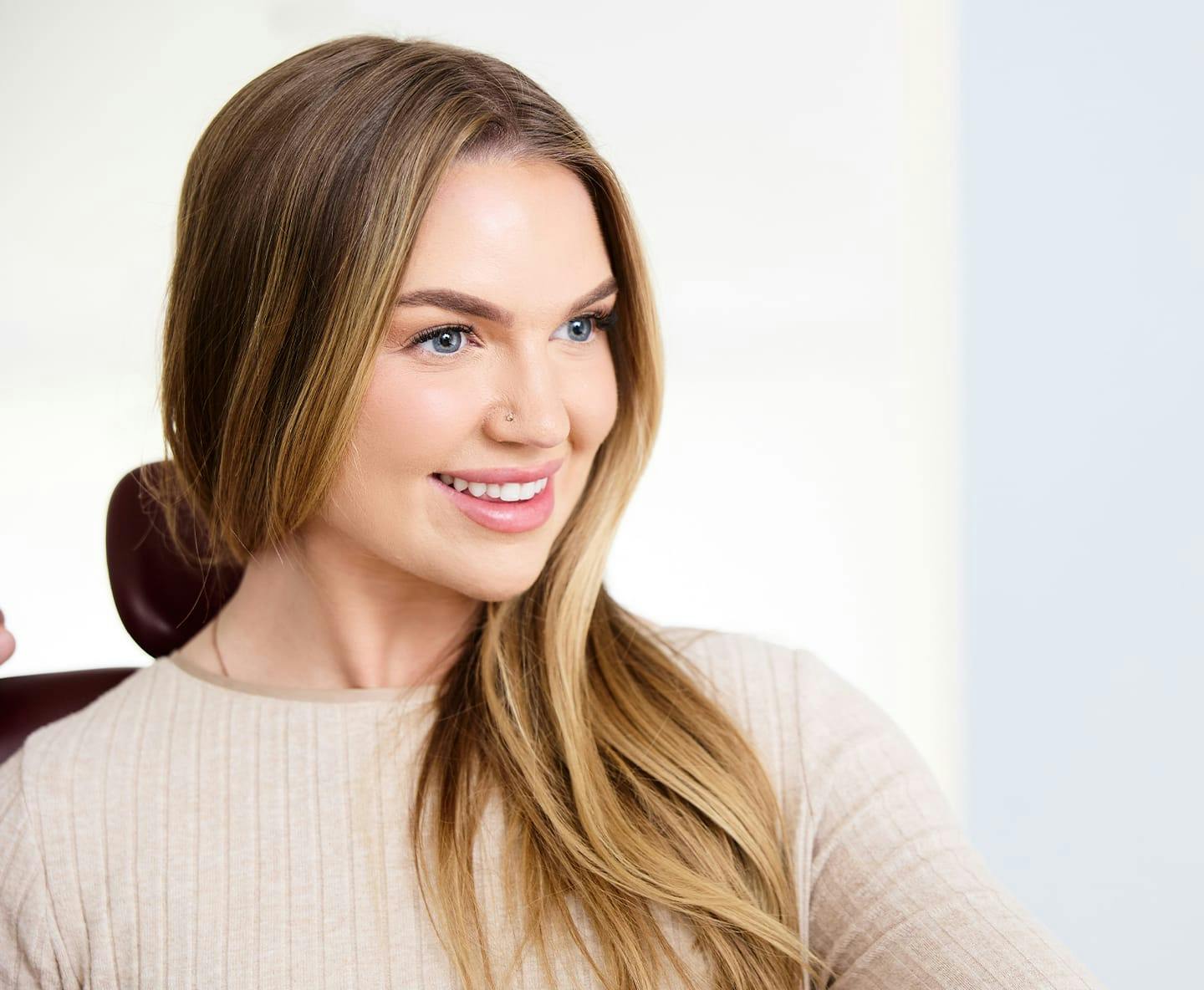 female patient with long dirty blonde hair
