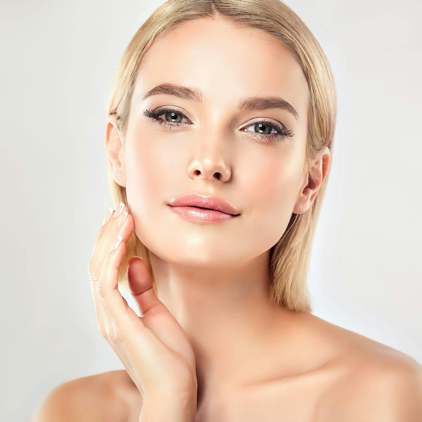 woman with short blonde hair