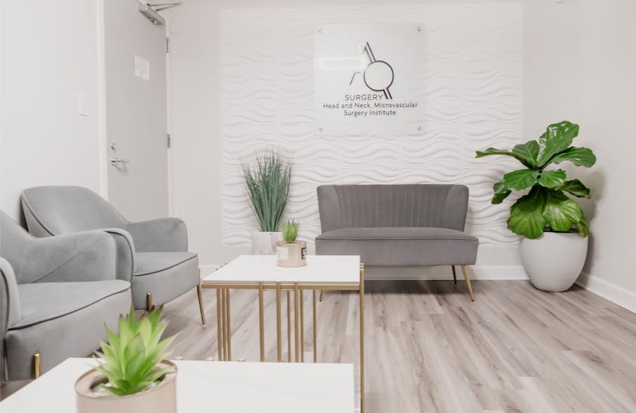 waiting room at AQ Surgery