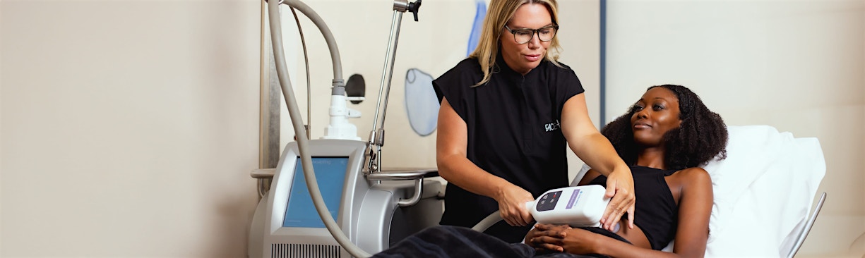 Faces+ practitioner administering coolsculpting