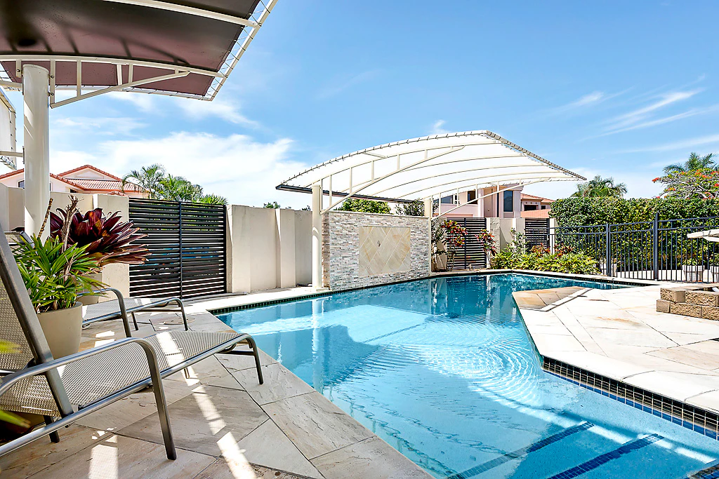 pool
