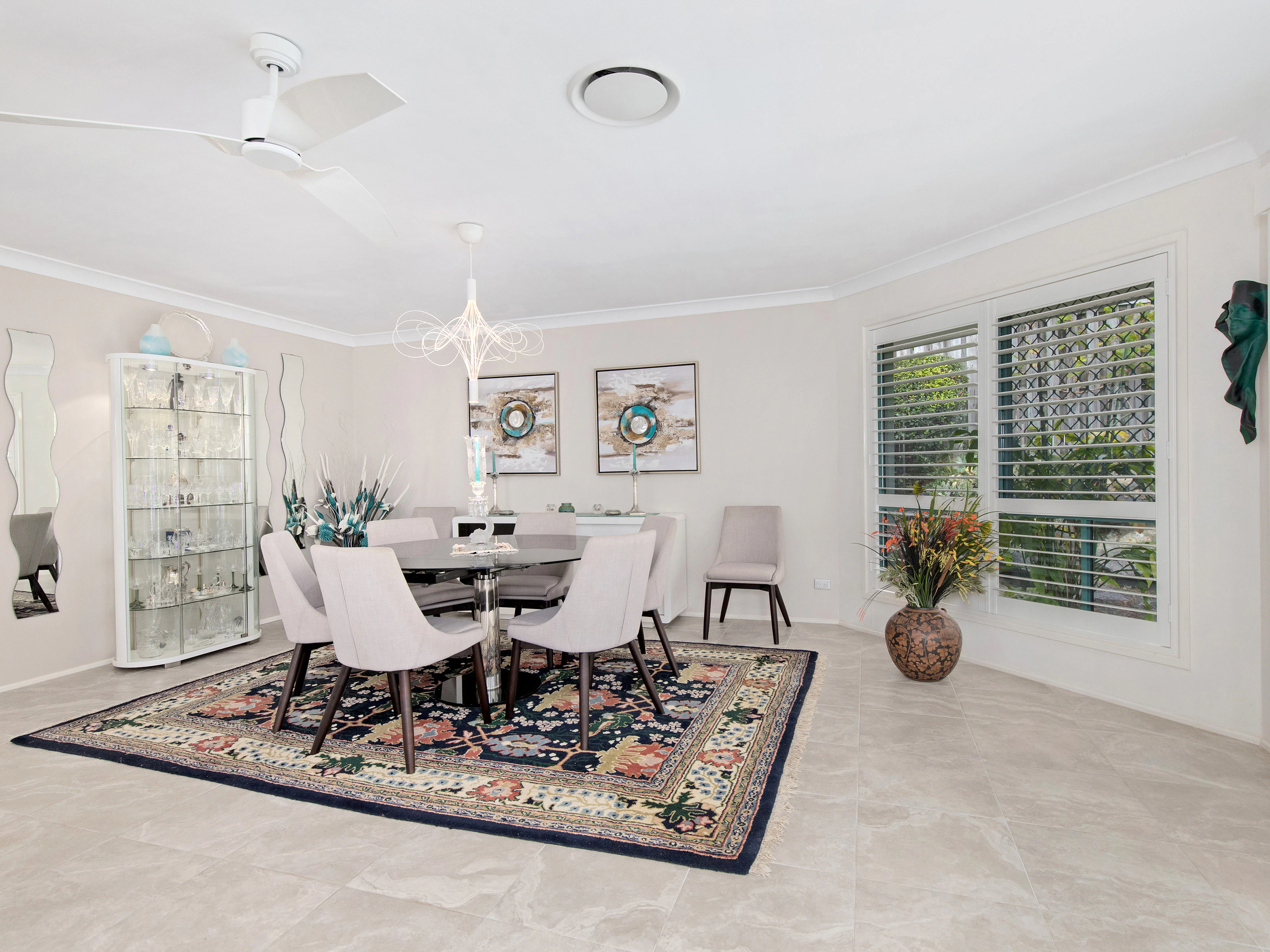 dining room