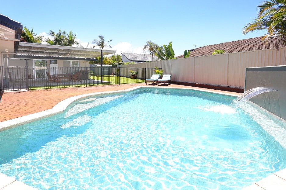 pool