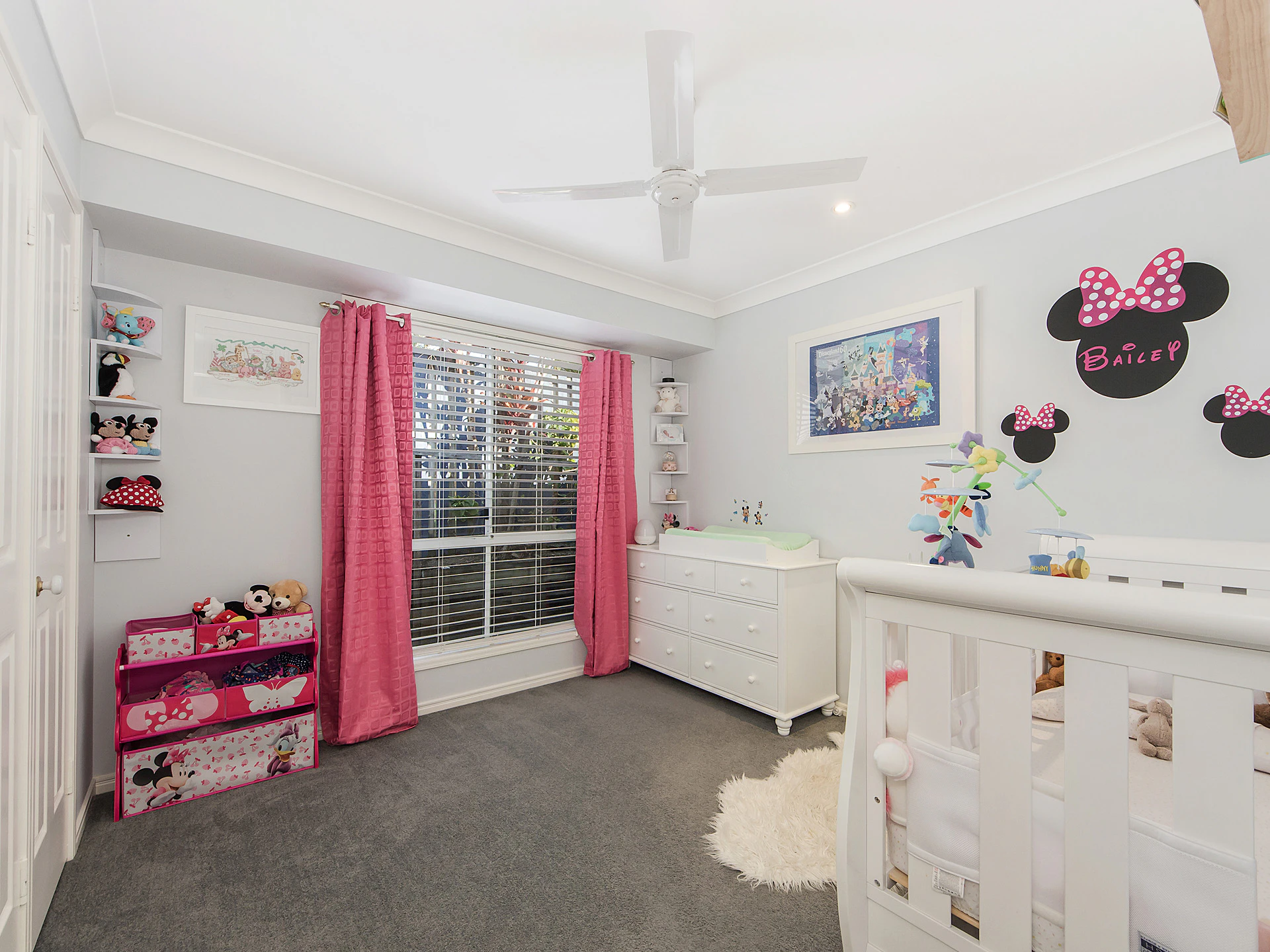 crib