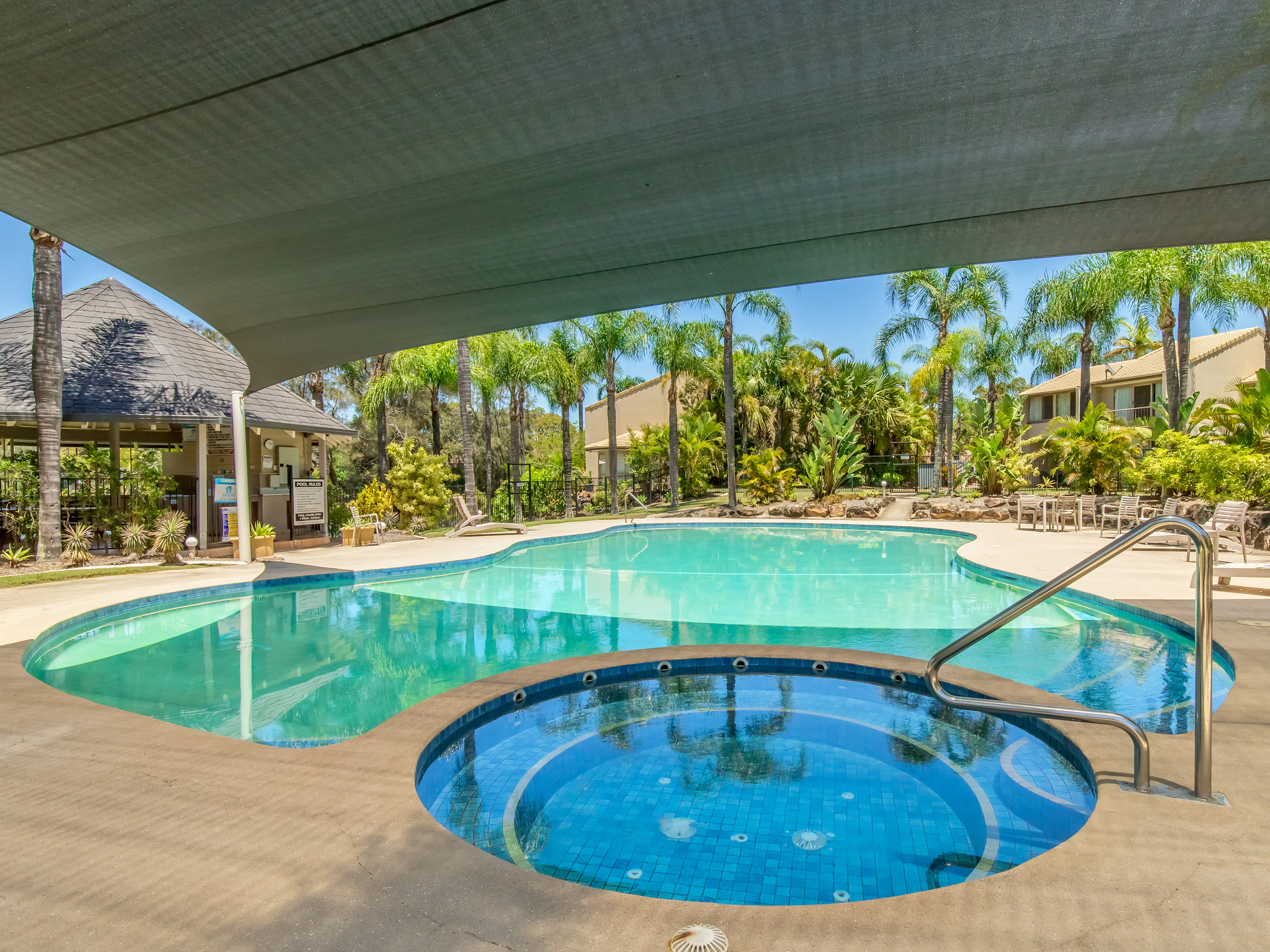pool