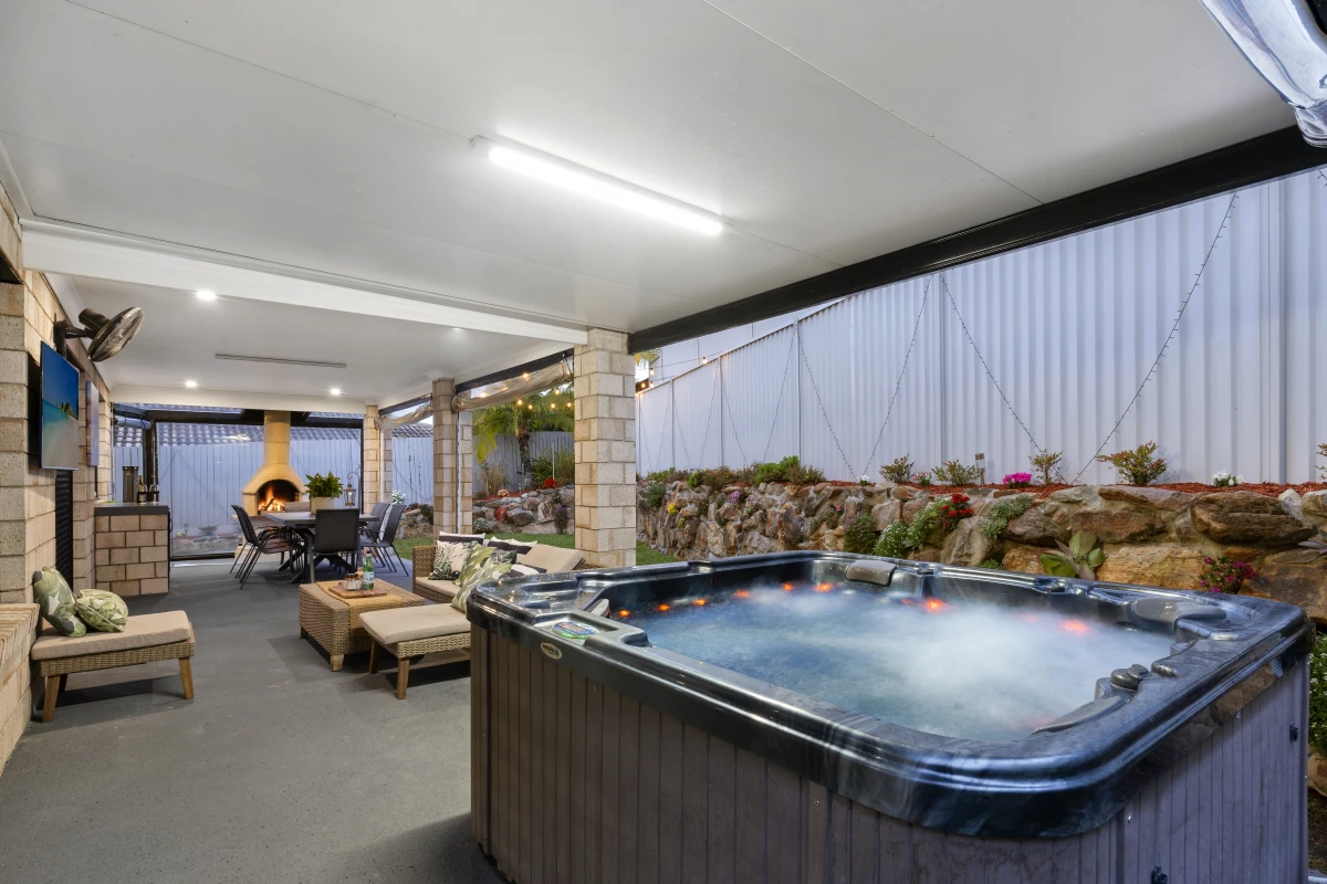 hot tub
