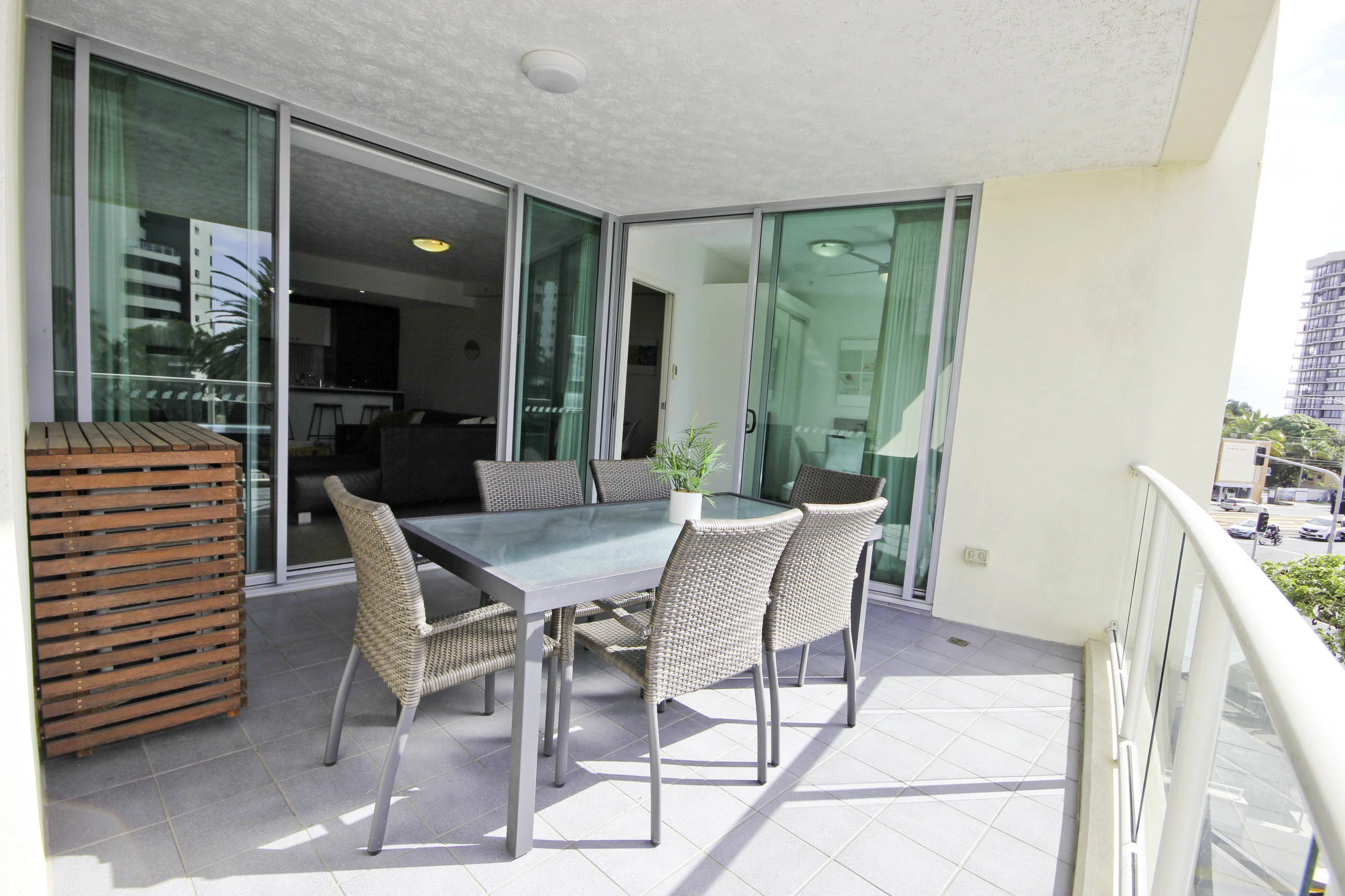 balcony