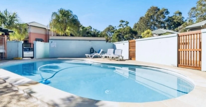 pool