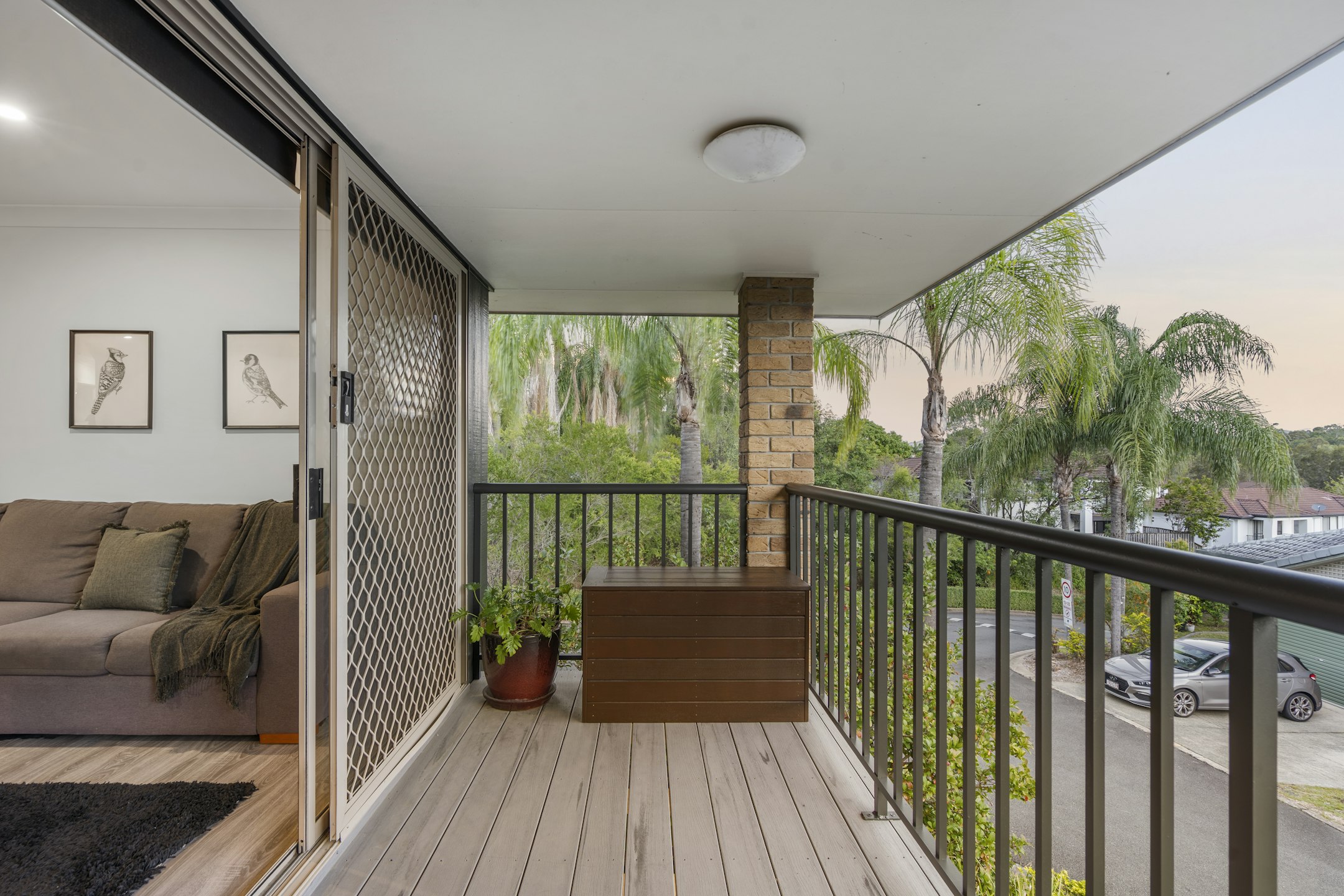 balcony