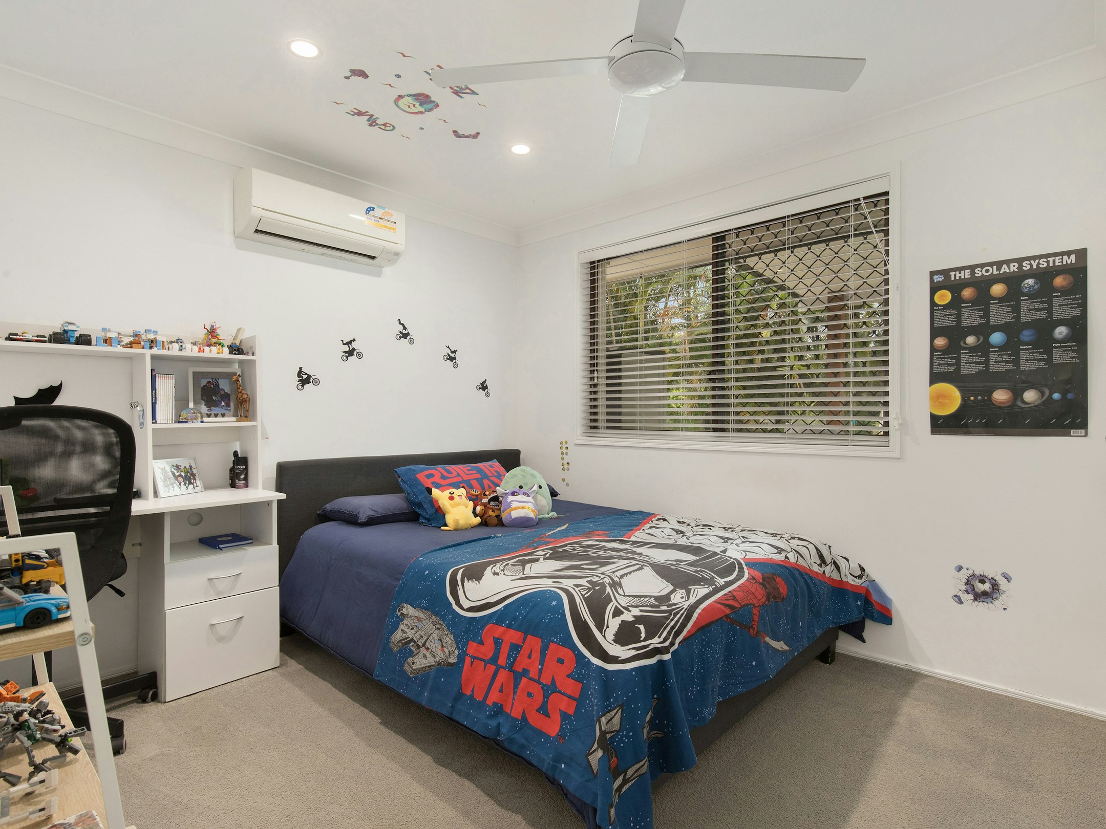 bed