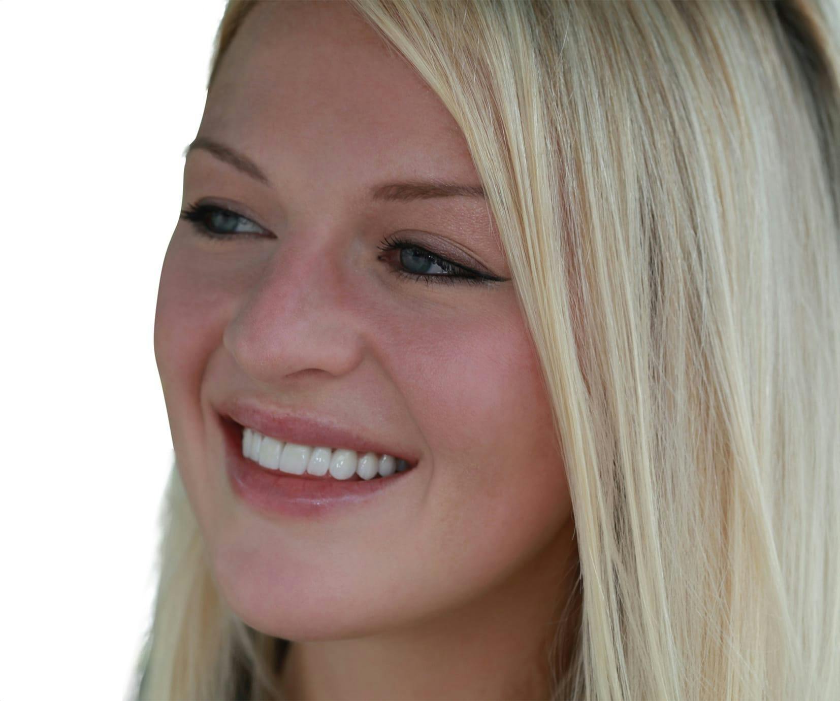 woman with long blonde hair