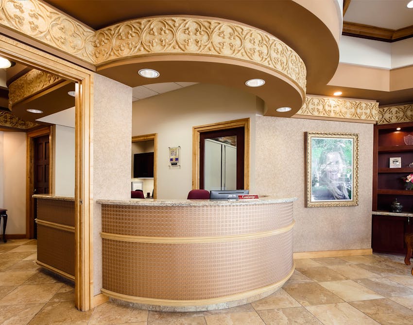Florida Center for Aesthetic Dentistry reception desk