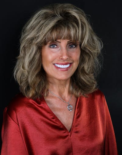 FloridasSmiles Porcelain Veneers Gallery patient