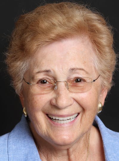 FloridasSmiles Porcelain Veneers Gallery patient