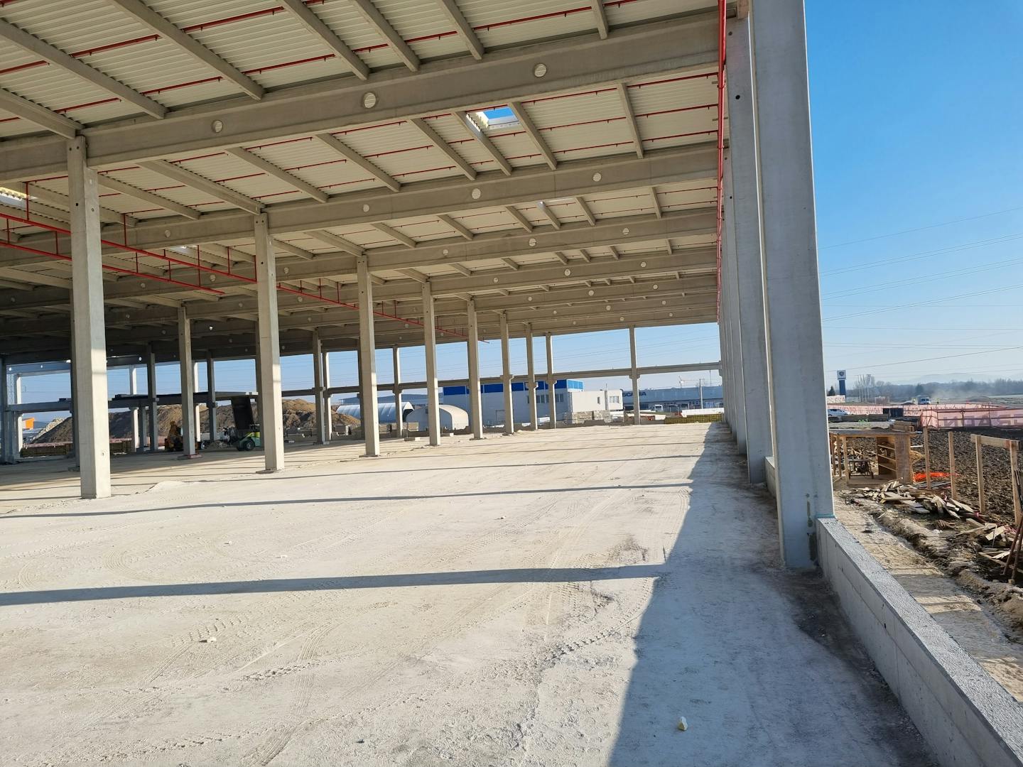 Logistični center Hoče