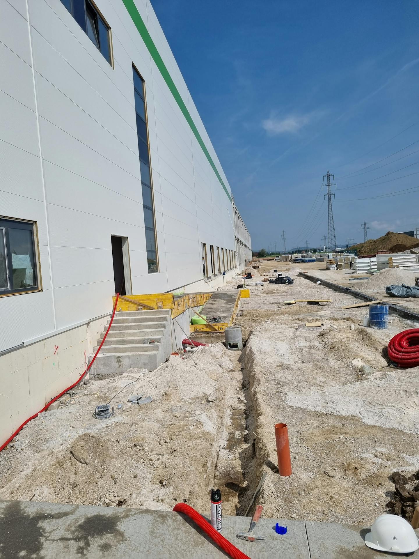 Logistični center Hoče