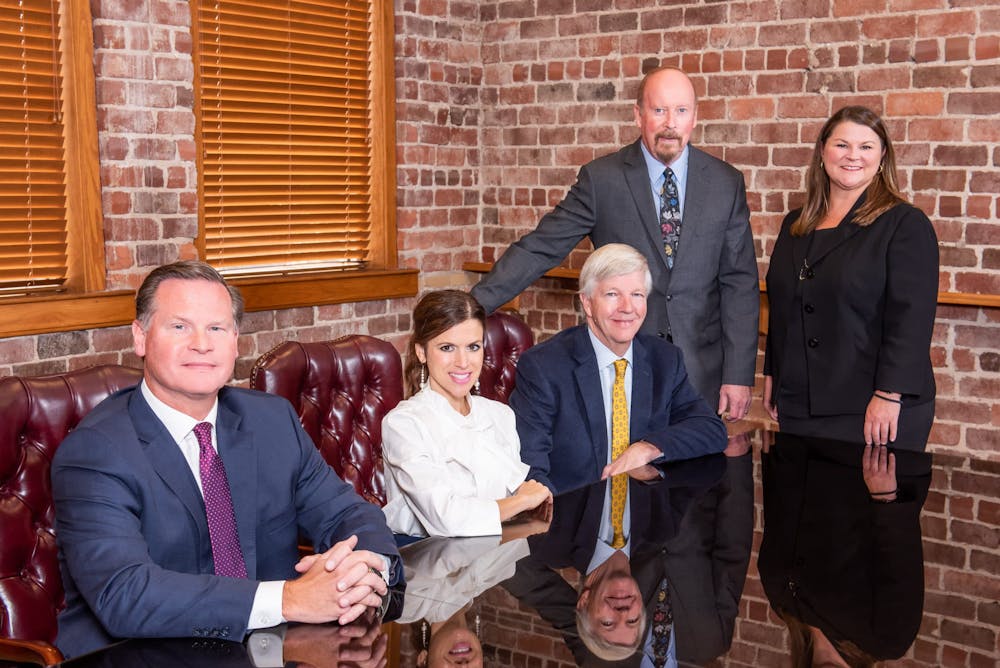 010Heninger_Brochure-scaled-scaled