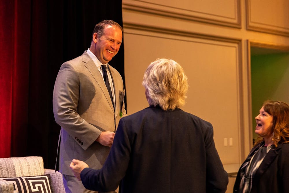 7F61AB18-A647-45DA-9AD4-94F156FA8FAA-300x200