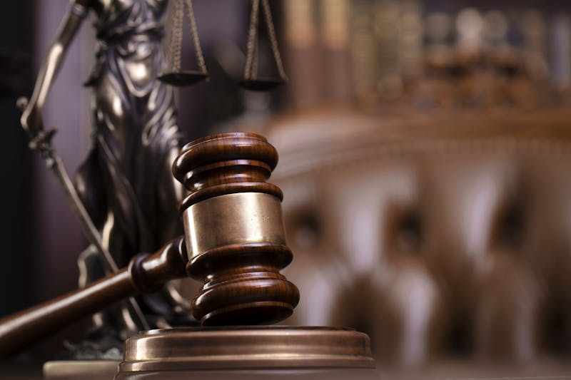 Judge’s gavel, Themis sculpture