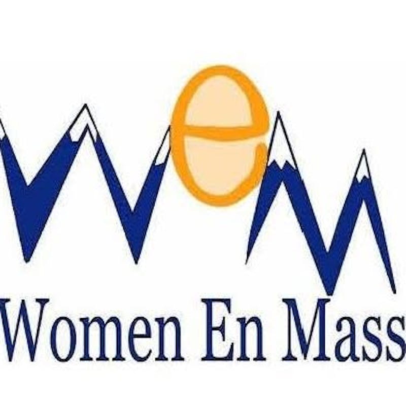 Women En Mass logo
