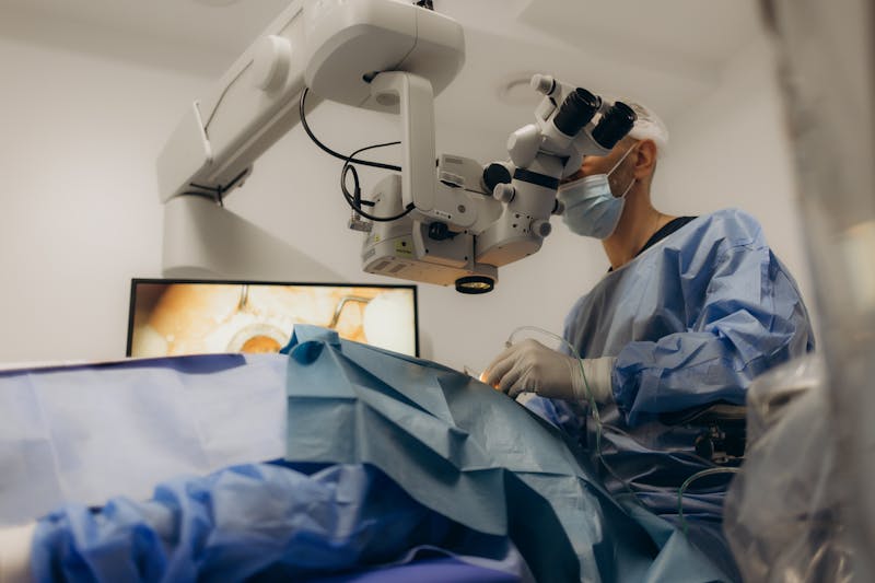 A doctor peforming a surgery