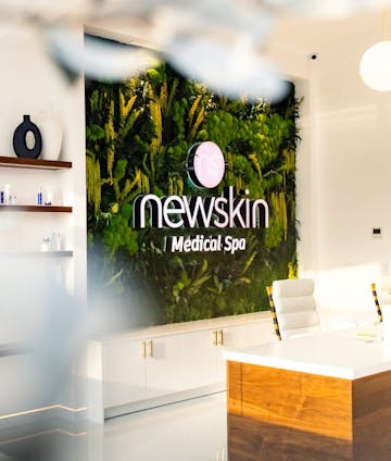 NewSkin signage
