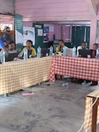 13 local agents, field assistants, and volunteers completed a two-week digital literacy course in Madagascar.